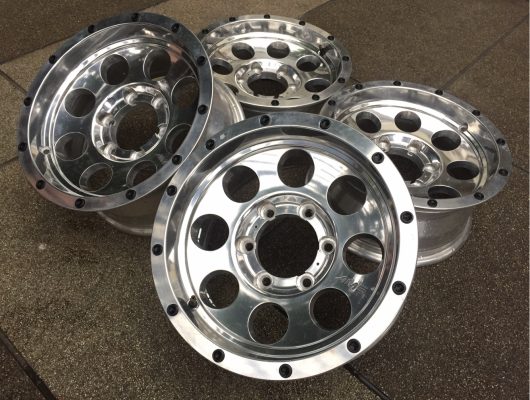 ล้อใหม่ลาย Mickey Thomson ขอบ15 ราคาไม่แพง