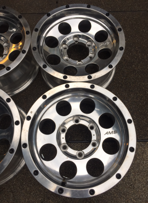 ล้อใหม่ลาย Mickey Thomson ขอบ15 ราคาไม่แพง