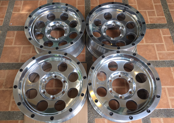 ล้อใหม่ลาย Mickey Thomson ขอบ15 ราคาไม่แพง