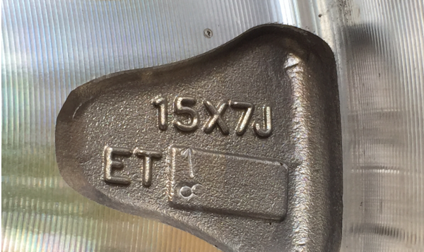 ล้อใหม่ลาย Mickey Thomson ขอบ15 ราคาไม่แพง