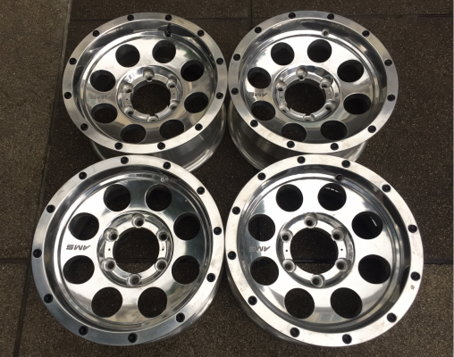 ล้อใหม่ลาย Mickey Thomson ขอบ15 ราคาไม่แพง