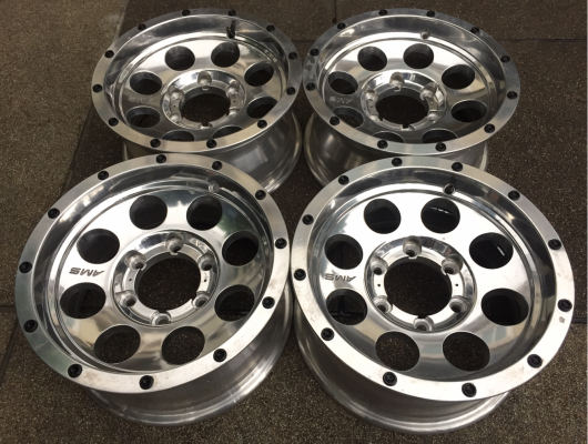 ล้อใหม่ลาย Mickey Thomson ขอบ15 ราคาไม่แพง