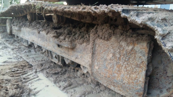 ขายรถแบคโฮ VOLVO EC210LC เอกสารเล่มทะเบียน ราคา 1050000