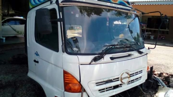 ขายหัวเมก้า10ล้อ  หัวยกลงสนใจ  0618858808