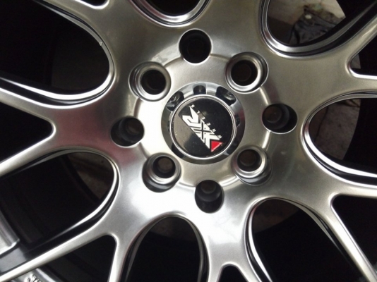 แม็กใหม่ XXR ขอบ 15 กว้าง 8 ออฟ 20 พร้อมยางปี 15