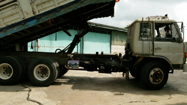 ขาย HINO F18 สองเพลาดั๊ม กระบะเหล็กคอกเกษตร