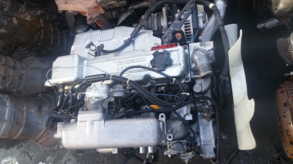 เครื่องยนต์ นิสสัน ฟรอนเทีร์ย TD27 เครื่องสวยแน่นๆพร้อมใช้