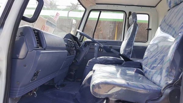 ร๊อกกี้195 รถประกอบติดเครน 3 ตัน ท้องวี 3 ชัก กระบะยาว 6.20 เมตร รถสวยพร้อมใช้ ร๊อกกี้195 รถประกอบติดเครน 3 ตัน ท้องวี 3 ชัก กระบะยาว 6.20 เมตร รถสวยพร้อมใช้