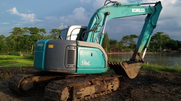 ขาย sk135 sr yy03 สภาพสวยพร้อมใช้งานไฟฟ้าครบแทรกใหญ่บูมอามร์พิเศษ