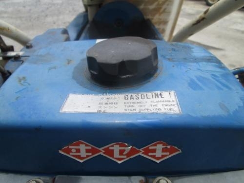 รถเกี่ยวข้าวเดินตาม รหัสสินค้า : 80904242 ยี่ห้อ : ISEKI รุ่น : RX210