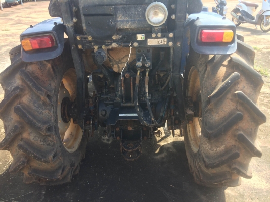 รถไถ New Holland TC48R