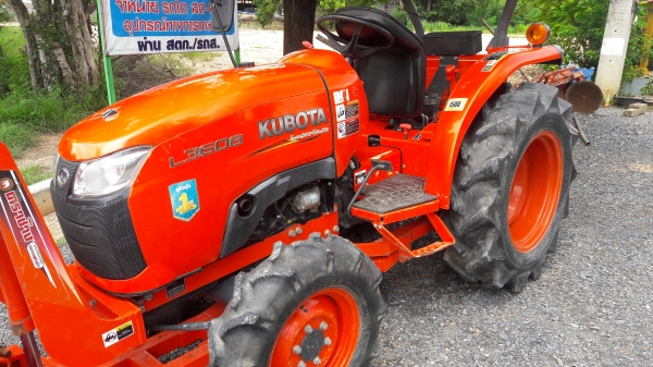 ขายรถไถL3608ใบมีดผาลพรวนพร้อมใช้ครับ ขายรถไถL3608ใบมีดผาลพรวนพร้อมใช้ครับ