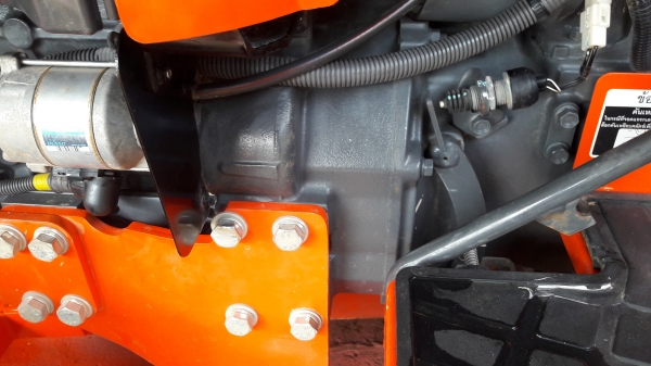 ขายรถไถL3608ใบมีดผาลพรวนพร้อมใช้ครับ ขายรถไถL3608ใบมีดผาลพรวนพร้อมใช้ครับ