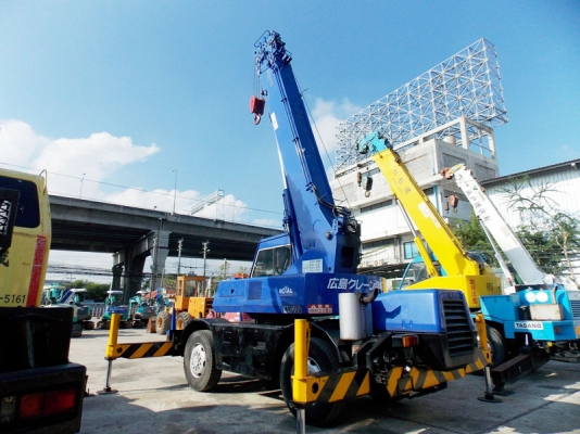 ขายครับ เครนสำหรับฝึกหัด นำเข้ามาเอง มือ 2 จากญี่ปุ่นโดยตรง