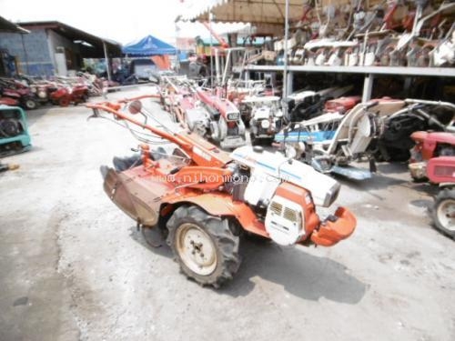 รถพรวนดินเดินตาม รหัสสินค้า : 80903627 ยี่ห้อ : KUBOTA รุ่น : T702