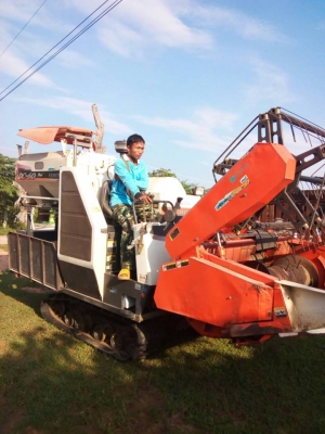 ขายรถเกี่ยวข้าว KUBOTA DC60พลัส พร้อมเทรลเลอร์ลากจูง สภาพสวยพร้อมลุยงาน ราคา270,000 สนใจโทร 090-8588220คุณนะ 093-3258446คุณบิว หรือเข้าดูสินค้าอื่นๆได้ที่ www.narong2truck.com หรือ www.truck.in.th/498 หรือเพจFacebook ณรงค์ ซื้อขายรถมือสอง (เว็บไซต์ส่วนตัว ขายรถเกี่ยวข้าว KUBOTA DC60พลัส พร้อมเทรลเลอร์ลากจูง สภาพสวยพร้อมลุยงาน ราคา270,000 สนใจโทร 090-8588220คุณนะ 093-3258446คุณบิว หรือเข้าดูสินค้าอื่นๆได้ที่ www.narong2truck.com หรือ www.truck.in.th/498 หรือเพจFacebook ณรงค์ ซื้อขายรถมือสอง (เว็บไซต์ส่วนตัว