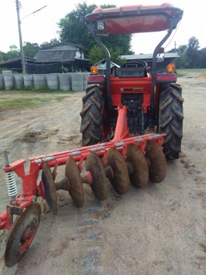 ขายรถไถ KUBOTA L3608SP จดทะเบียนปี2558 ใช้งานน้อยมาก สภาพดี อุปกรณ์ ดันหน้า ผานหลัง เอกสารเล่มทะเบียนพร้อมโอน ราคา360,000 สนใจโทร 090-8588220คุณนะ 093-3258446คุณบิว หรือเข้าดูสินค้าอื่นๆได้ที่ www.narong2truck.com หรือ www.truck.in.th/498 หรือเพจFacebook