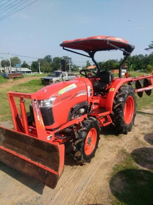 ขายรถไถ KUBOTA L3608SP จดทะเบียนปี2558 ใช้งานน้อยมาก สภาพดี อุปกรณ์ ดันหน้า ผานหลัง เอกสารเล่มทะเบียนพร้อมโอน ราคา360,000 สนใจโทร 090-8588220คุณนะ 093-3258446คุณบิว หรือเข้าดูสินค้าอื่นๆได้ที่ www.narong2truck.com หรือ www.truck.in.th/498 หรือเพจFacebook