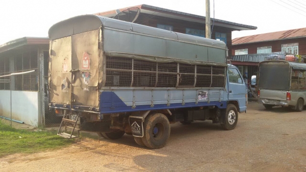 ขายหลังคาทั้งชุด 6500. รถหกล้อ 4.3 เมตร