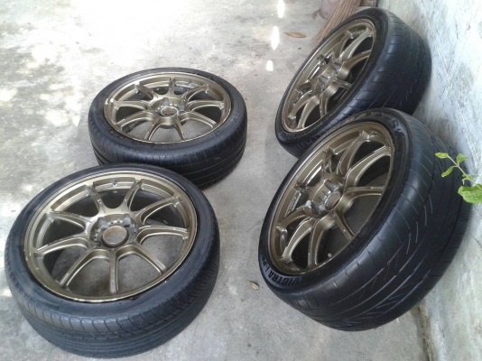 ขอบ18นิ้ว5รู114 พร้อมยาง ชุดนี้ ราคา 7900 บาท