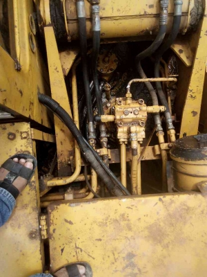 ขายแม็คโคร CAT E140 เครื่องปั๊มเดิมเอกสารชื้อขาย สนใจติดต่อ 0835601591 หรือ 0903494058