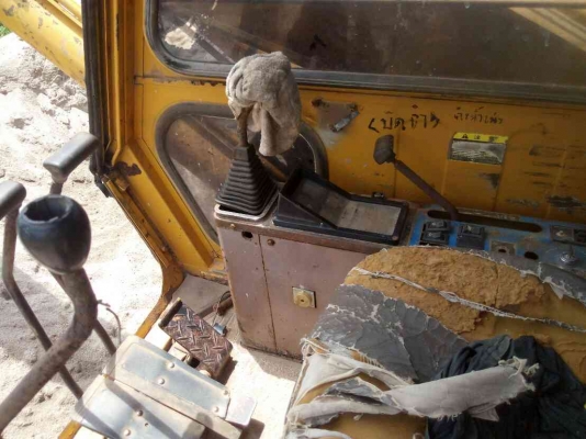 ขายแม็คโคร CAT E140 เครื่องปั๊มเดิมเอกสารชื้อขาย สนใจติดต่อ 0835601591 หรือ 0903494058