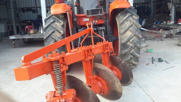 ขายรถไถ KUBOTA M7040 ปี53 ขายรถไถ KUBOTA M7040 ปี53