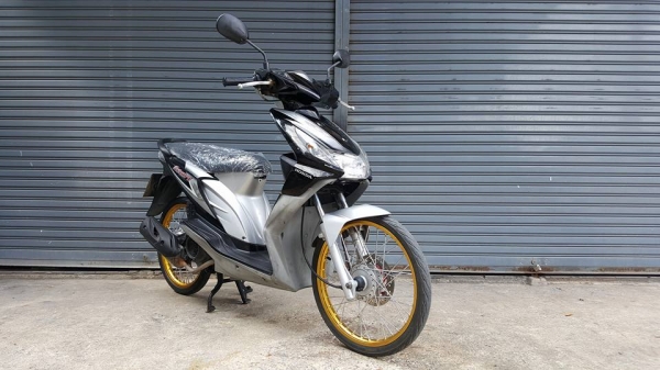 HONDA ICON 110 ทะเบียนเลข 925 กรุงเทพ ฟรีค่าโอน