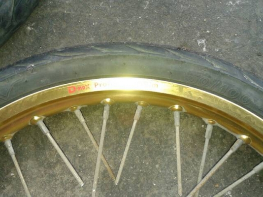 ล้อทอง 2 ล้อ มือสอง