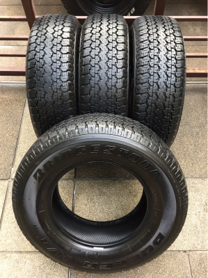 ยาง Bridgestone 245 70 16 กลางปี15 ดอกเต็ม ไม่มีปะ ราคาไม่แพง
