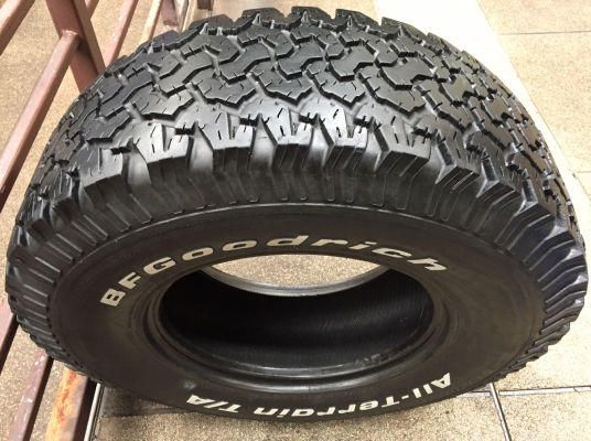 ยาง All BF Goodrich 31 10.5 R15 ปลายปี13 ดอกเต็มติดหนวด ใช้ยาว ราคาไม่แพง