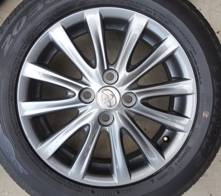 ขายล้อ TOYOTA VIOS12ก้าน(สีกัล) ยางปี 14  4 ล้อ