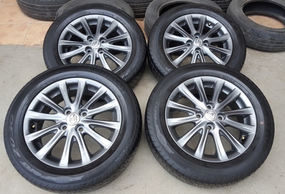 ขายล้อ TOYOTA VIOS12ก้าน(สีกัล) ยางปี 14  4 ล้อ