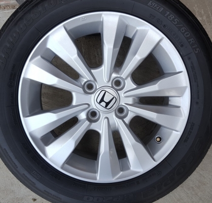 ขายล้อHONDA CITY 15 ยางปี 14  4 ล้อ