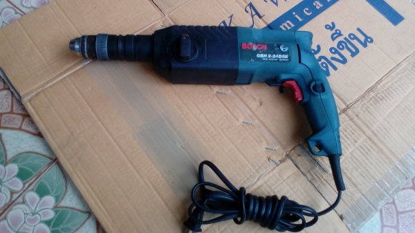 สว่านโรตารี่ BOSCH รุ่น GBH 2-24 DSE