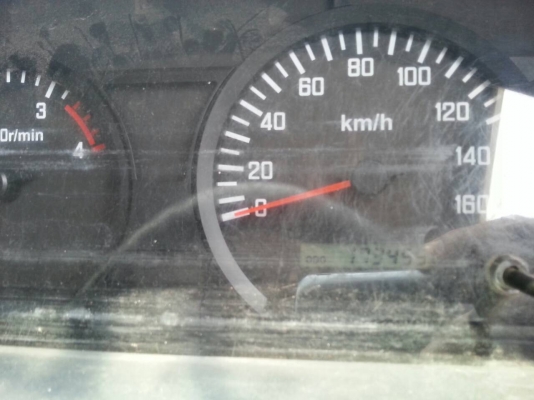 รถอีซุซุ 6 ล้อ รั้ว ( ไม่ดั้ม ) NPR 150 แรงม้า ปี 53. , ( รถวิ่ง 1xx,xxx กม. ) สนใจติดต่อ 081 - 6079