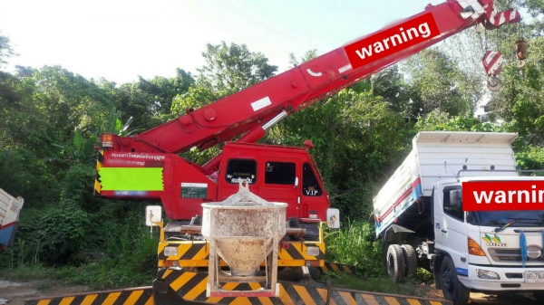 รถเครน KATO KR25H-V(มีทะเบียน)เก่าใน พร้อมใช้สุดๆโทร 089-8055889 รถเครน KATO KR25H-V(มีทะเบียน)เก่าใน พร้อมใช้สุดๆโทร 089-8055889