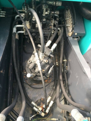 แมคโค โกเบ เอสเค 200 ตัวใหม่ล่าสุด ชั่วโมงงาน5000 เอกสารครบ