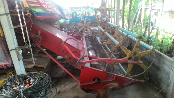 รถเกียวเกษตรพัฒนา ไวไฟจอมพลัง ปี 56 ตัวเดิน 10 เพลาใหญ่ เครือง ดูชัน เกหลี ปั้ม 22 ราคา 1400000 บาท รถเกียวเกษตรพัฒนา ไวไฟจอมพลัง ปี 56 ตัวเดิน 10 เพลาใหญ่ เครือง ดูชัน เกหลี ปั้ม 22 ราคา 1400000 บาท