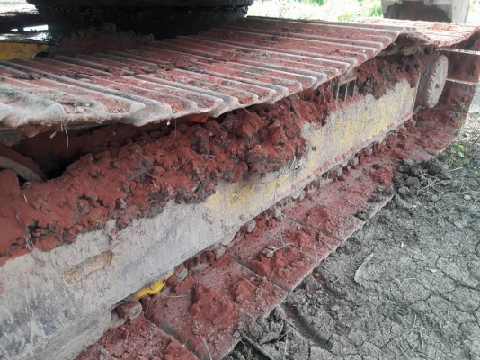 ขายโคมัสสุ100-5  เครื่องเดิมปั้มเดิม ช่วงล่างเต็มไฟตัด รถสวย แอร์มี รถพร้อมทำงาน ติดต่อ0805771468 อาท