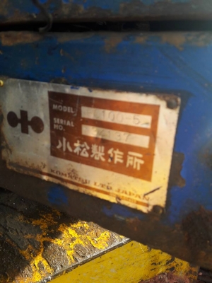 ขายโคมัสสุ100-5  เครื่องเดิมปั้มเดิม ช่วงล่างเต็มไฟตัด รถสวย แอร์มี รถพร้อมทำงาน ติดต่อ0805771468 อาท