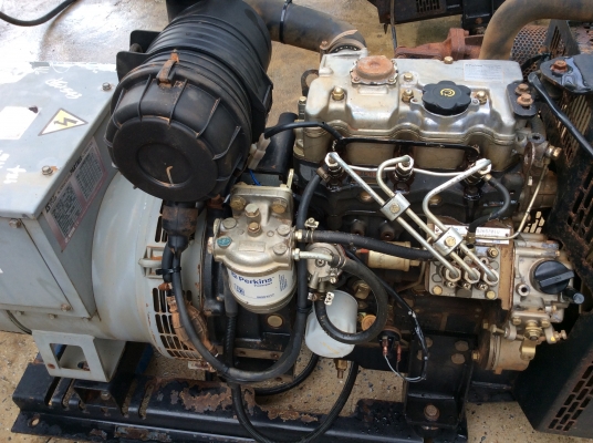 ขายเครื่องปั่นไฟ 17KVAไดร์บัสเลส 3 เฟส meccalte ไม่เคยใช้งานในไทย