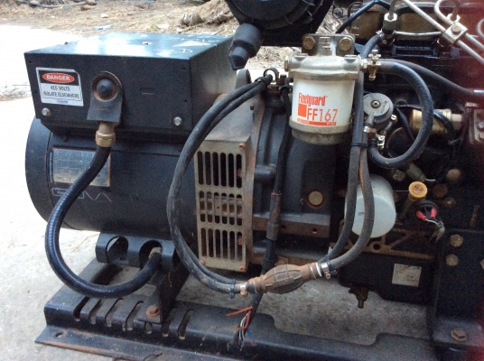 ขายเครื่องปั่นไฟ 17KVAไดร์บัสเลส 3 เฟส meccalte ไม่เคยใช้งานในไทย