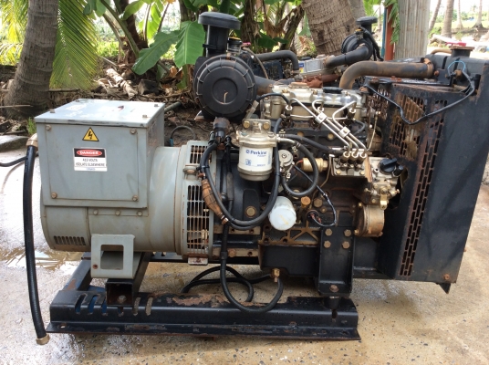 ขายเครื่องปั่นไฟ 17KVAไดร์บัสเลส 3 เฟส meccalte ไม่เคยใช้งานในไทย