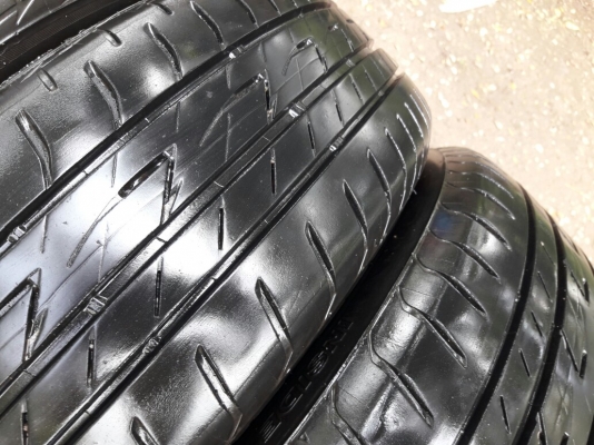 ยางBRIDGESTONE รุ่น Ecopia EP200 .185 60R15 ปี2015 สภาพสวยมากๆดอกเต็มๆคุ้มสุดๆใช้อีกนานไม่แพง