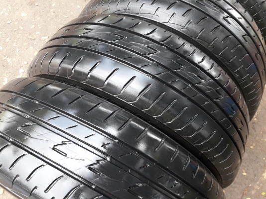 ยางBRIDGESTONE รุ่น Ecopia EP200 .185 60R15 ปี2015 สภาพสวยมากๆดอกเต็มๆคุ้มสุดๆใช้อีกนานไม่แพง