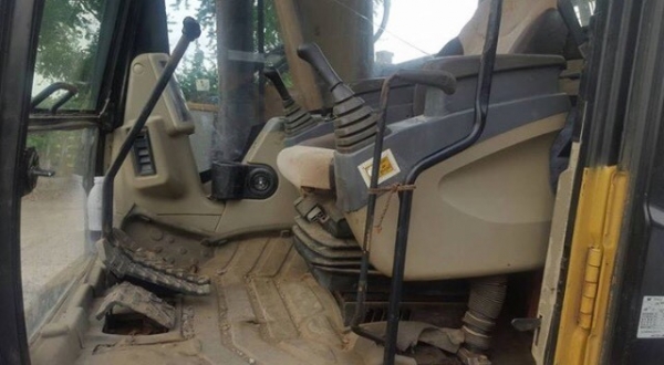 ขาย!! >>> CAT 311C <<< พร้อมใช้งาน เอกสารเล่มทะเบียน ราคาแค่ 890,000 บาท (ยังต่อรองได้อีก) ขาย!! >>> CAT 311C <<< พร้อมใช้งาน เอกสารเล่มทะเบียน ราคาแค่ 890,000 บาท (ยังต่อรองได้อีก)