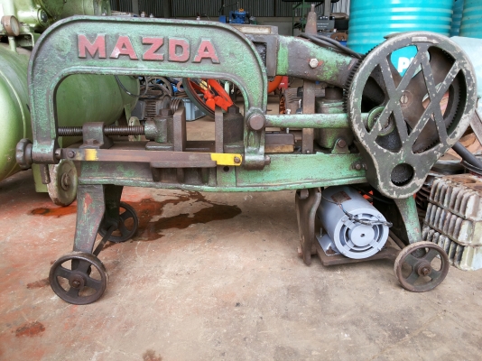 .....ขายเลื่อยชัก ญี่ปุ่น mazda .....