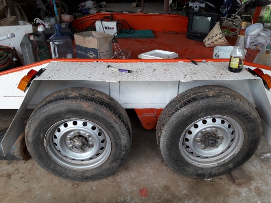 เทเลอร์ขึ้นรถเกี่ยวdc95 ขนาด2.40x4.70ม.