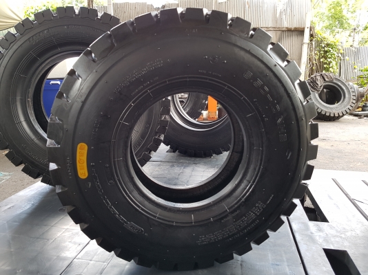 ขายยางลมรถโฟล์คลิฟท์รถ 1-1.8 ตัน ใหม่ราคาถูก ขายยางลมรถโฟล์คลิฟท์รถ 1-1.8 ตัน ใหม่ราคาถูก